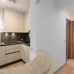 アパート With Wifi Vrsar, Porec - 17473 ヴルサル