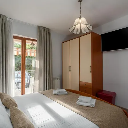 With Wifi Vrsar, Porec - 17473 Vrsar