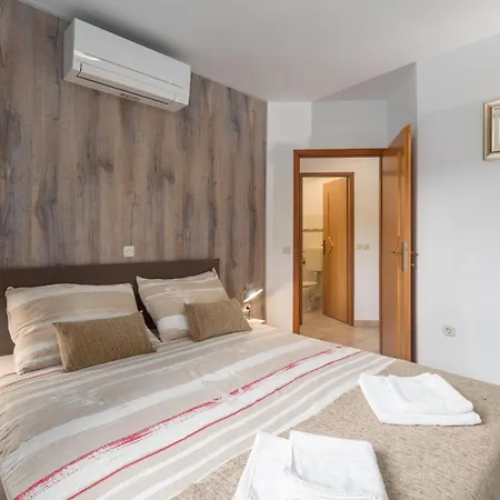 With Wifi Vrsar, Porec - 17473 Vrsar