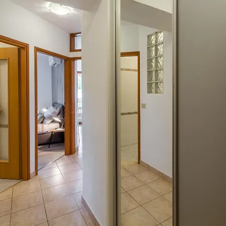 With Wifi Vrsar, Porec - 17473 Vrsar